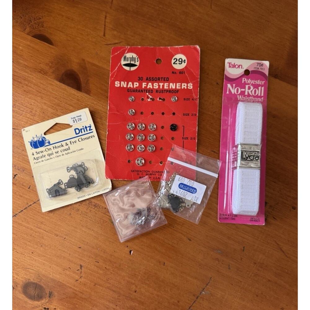 Vintage Sewing Notions Lot Tools Trims Snaps Elastic Thimble Scissor Craft Bundl - Picture 3 of 12